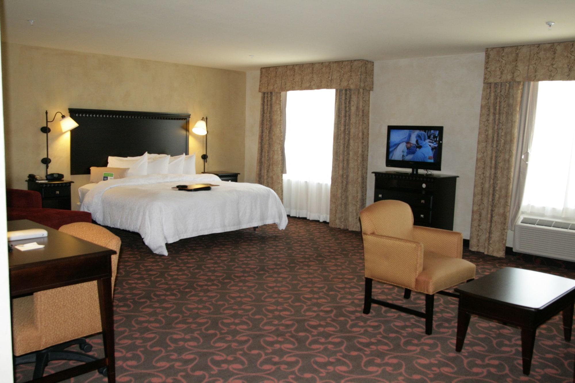 Hampton Inn & Suites Dallas-Arlington North-Entertainment District Exterior photo